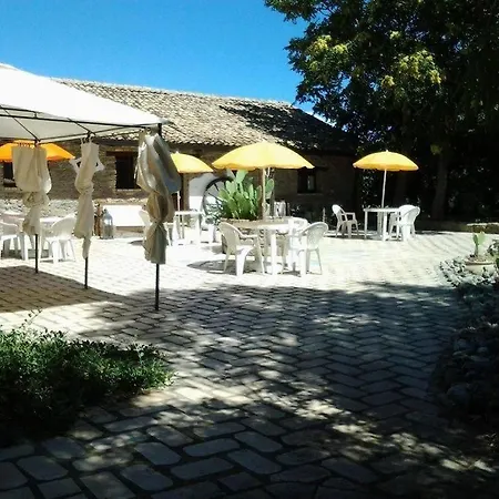 Bed & Breakfast La Tenuta I Fichi D'india